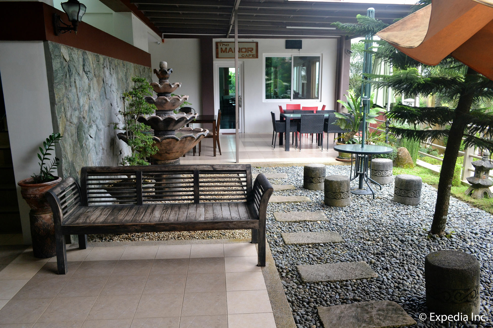 Готель Tagaytay Wingate Manor Tagaytay City Екстер'єр фото